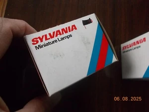 Lámpara de proyección miniatura NOS Sylvania ERW 550670 12V 18W - Imagen 1 de 2