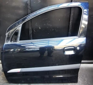 SUZUKI ALTO 09-10-11-12-13-14 TÜRSCHALE BEIFAHRERSEITE VORNE BLANK SCHWARZ - Bild 1 von 1