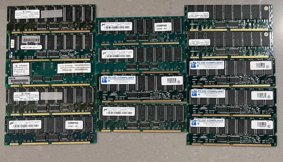 Lot of 14 Desktop Memory Infineon Compaq - Image 1 of 1
