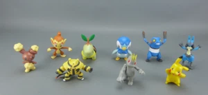 Lot de 9 figurines pokémon nintendo JAKKS. - Foto 1 di 11