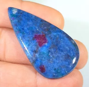 57 KT 100 % NATÜRLICHER RUBIN IN KYANITBIRNE CABOCHON IND EDELSTEIN FM-593 - Bild 1 von 5