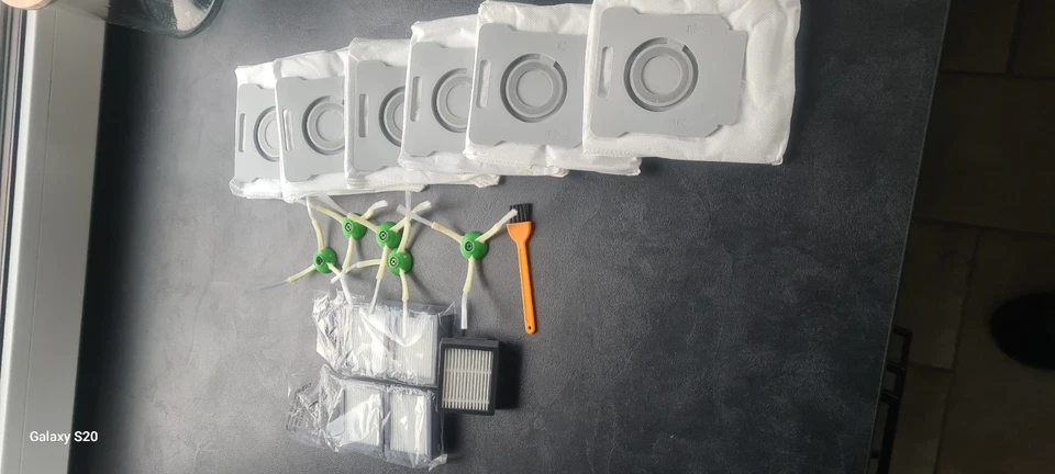 iRobot Roomba I4+ Zubehör Filter Burste Ersatzfilter - Bild 1 von 1