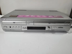 Combo Reproductor Sony SLV-D500P DVD Vhs Vcr Grabadora Con Control Remoto - Piezas/Reparación - Imagen 1 de 11