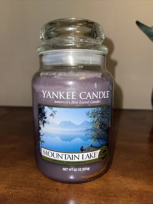 Yankee Candle - MOUNTAIN LAKE - 22 oz - Great Fresh Summer Scent - RARE!! - Image 1 of 2