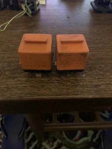 BMW E30 BOSCH RELAY OEM 033201445 (SET OF 2) 325i 325is 318i 318is 325ix 325ic - Picture 1 of 7