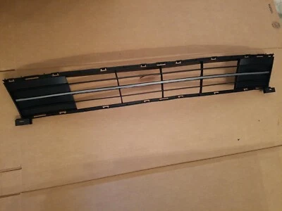 Parachoques delantero rejilla inferior para MAZDA6 2009-2013 con moldura plateada NUEVO Foto 1 de 4