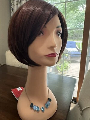 Tressallure Bob en ángulo marrón rojo Foto 1 de 4