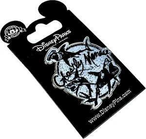 Disney Parks Silver Black Pirates of the Caribbean Ghostly Menace Sharks Pin - Picture 1 of 2