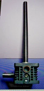 ZIMM Hubgetriebe Getriebe Trapezgewinde Typ: Z-5-RN 5 kN 1500/3000 rpm NEU - Picture 1 of 3