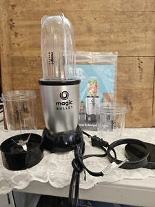 Magic Bullet Mixer Zerkleinerer Küchenmaschine komplett 8-teiliges Set Neu Originalverpackt - Bild 1 von 9