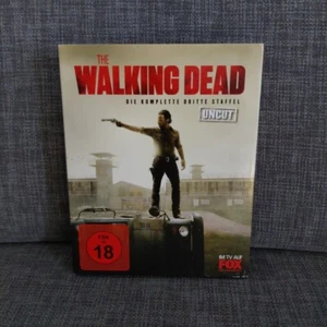 The Walking Dead Die komplette dritte Staffel / Uncut im Pappschuber / Blu-Ray - Bild 1 von 9