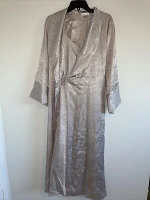Conjunto de vestido de noche y bata Jones New York, estampado floral gris claro, talla mediana nuevo Foto 1 de 4