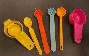 Vintage Konvolut 6 Tupperware Küchenutensilien Werkzeuge Gadgets - Bild 1 von 2