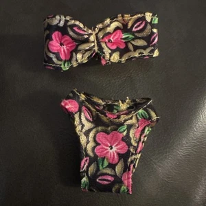 Vintage Barbie Badeanzug schwarz gold geblümt 90er Jahre trägerlos Bikini - Bild 1 von 2