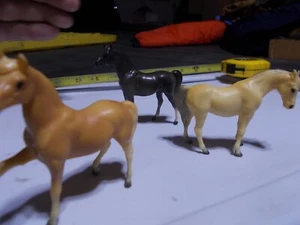 Lot of 3 1975 Breyer Molding Company 3" Horses - Picture 1 of 5
