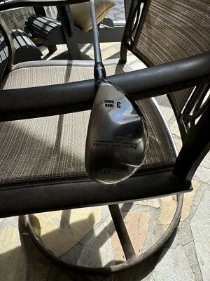 NICKLAUS SIGNATURE SERIES 3 IRON/WOOD 19* - NICKLAUS GRAPHITE SHAFT - WINN GRIP - Image 1 of 3