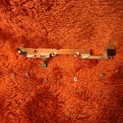 OEM Apple iPhone XR Puerto de Carga Antena Soporte Conjunto Tornillos Pieza de Repuesto Foto 1 de 2