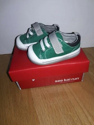 Zapatos de bebé See Kai Run Stevie II SML119U181 First Walker verde/gris. Elige Talla Foto 1 de 4