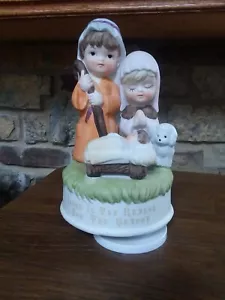 Jesus is the reason for the season Nativity Holy Family Musical Figurine Box 8" - Picture 1 of 2