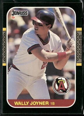 1987 Leaf #252 Wally Joyner - Image 1 of 2