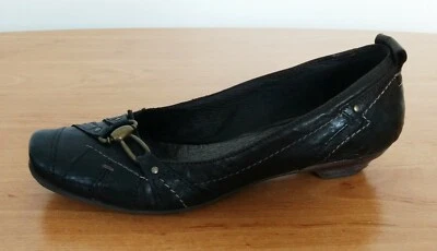 BALLERINES EN CUIR MARRON DETAILS METAL BRONZE. SALAMANDER. POINTURE 38 - Photo 1/4