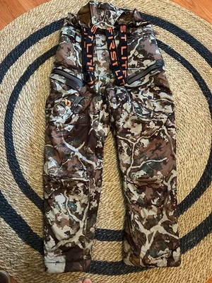 First Lite Fusion Sanctuary Hunting Bibs-M - Image 1 of 2
