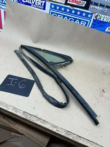1992 1996 1997 FORD f150 F250 F350 BRONCO RH DOOR WING VENT WINDOW GLASS SUN X - Picture 1 of 23