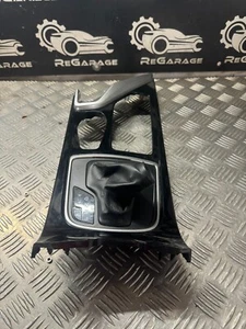 GENUINE 2012 HYUNDAI I40 CENTRE CONSOLE TRIM SURROUND 84603-3Z440 - Picture 1 of 9