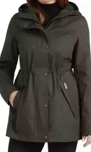 Foto 1 di 7