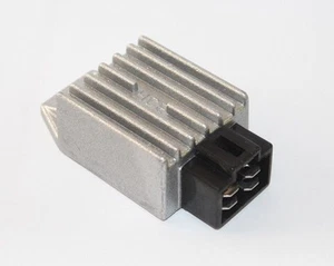 Voltage Regulator Rectifier 4pin 12V GY6 50cc 125cc 150cc Scooter ATV Moped Goka - Picture 1 of 5