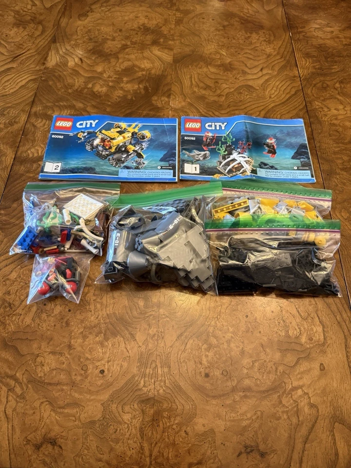 LEGO City Deep Sea Submarine Complete Set 60092 Deep Sea Explorers Retired 2015 - Image 1 of 4