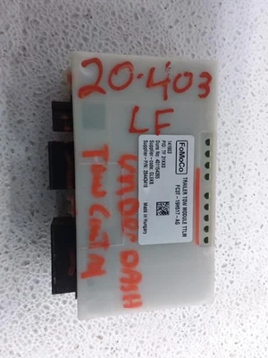 Towing Control Dash Mounted Fits 15-16 FORD F250SD  878246 ID # FC3T19H517AG  - Image 1 of 4