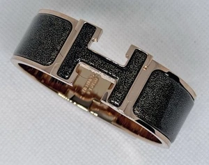 Rare HERMES WIDE Clic H Bracelet Black GLITTER Enamel Rose Gold 19cm GM Birkin - Picture 1 of 5