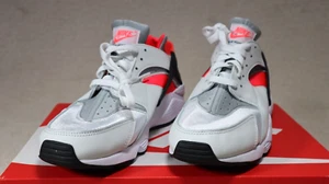 Nike Air Huarache 'Icons Infrared' Men's Running Sneakers DX4259-100 NEW Size 9 - Picture 1 of 21
