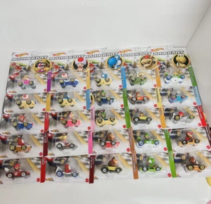 Neu im Karton 29 Teile Hot Wheel Mario alle verschieden Baby Mario, hellblau Yoshi, Bowser - Bild 1 von 9