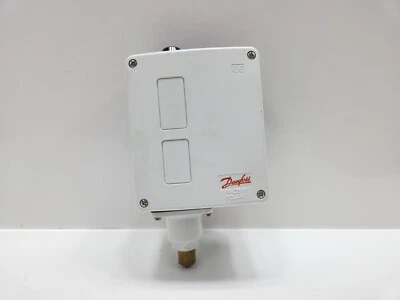DANFOSS 017-520066 PRESSURE SWITCH - Image 1 of 4