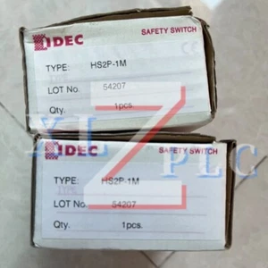 1PCS New  Idec HS2P-1M Safety switch In Box* - Picture 1 of 3