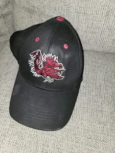 Captivating Headgear USC Gamecocks Black Strapback Hat, Need Cleaning. - Picture 1 of 4