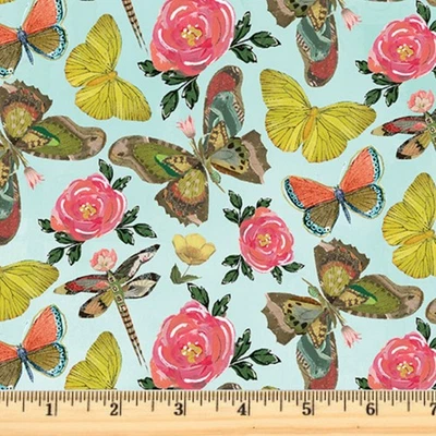 Tela 100 % algodón A Heart Led Life Butterfly Toss Sky 16146-50 por media yarda Foto 1 de 4