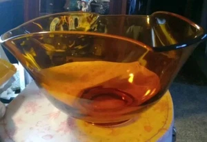 Vintage Large Wavy Abstract Amber Glass Bowl MCM - Picture 1 of 9