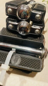Our Best  Raleigh Rubber Pedals Union Germany Gleaming Orig Collector Grade - Picture 1 of 3