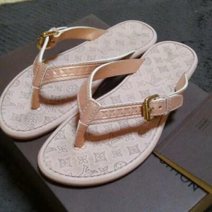 LOUIS VUITTON Monogram Leather Flip-Flop Flat WMNS Sandal w/Box EUR 35 Pink USED - Picture 1 of 5