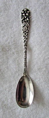 Roses Hennegen & Bates Baltimore MD Sterling Silver Dessert Spoon - Image 1 of 2