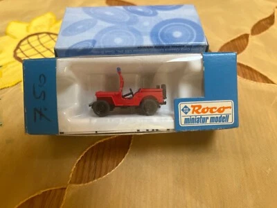 Roco miniatur model Willys Jeep 1365 1/4 ton 4x4 - Image 1 of 3