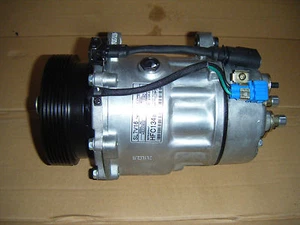 Ford Galaxy ~ Skoda Octavia COMPRESOR AIR-CON - Imagen 1 de 1