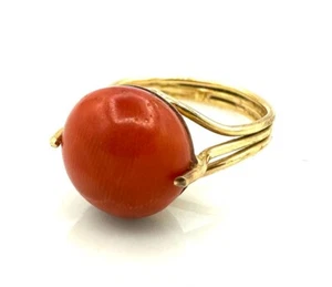 Magnificent 18 Carat Gold Ring - Coral 1 Cm In Diameter - 4.07 G - Picture 1 of 4