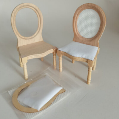 Puppenhaus Möbel Set – Tisch & 4 Stühle Im Maßstab 1:12, Aus Holz