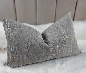 Copricuscino Lussuoso 12"x20" Grigio Marka Villa Nova Tessuto Fatto a Mano   - Foto 1 di 4