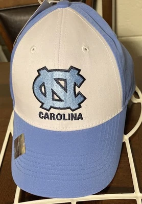 NUEVO CON ETIQUETAS Cautivador Sombrero Gorra de Béisbol Ajustable Carolina del Norte Tacones Alquitranados Foto 1 de 4