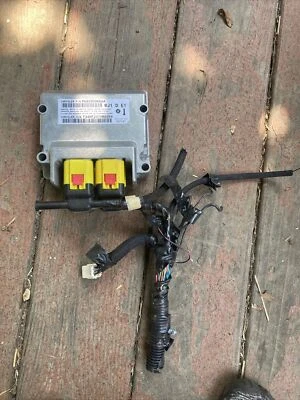 Jeep Grand Cherokee 2002 2004 módulo de retención de ocupantes Mopar OEM 68290966AA Foto 1 de 3